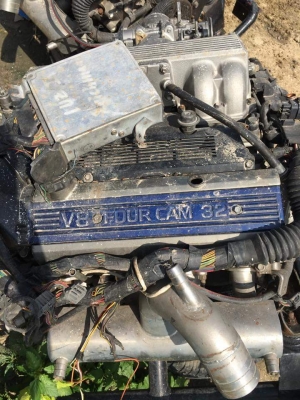 ขายเครื่อง โตโยต้า UZ สองตัว สนใจ 0927459124, 0945291415   เพชรบุรี