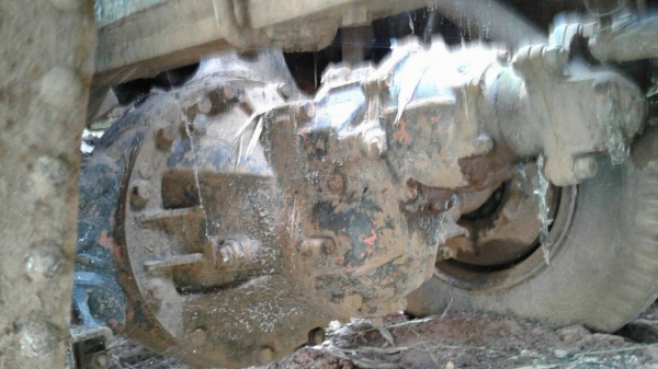 ขาย 10 ล้อ หัวยาว 2 เพลา ไม่มีทะเบียน ช่วงล่างใหญ่จัมโบ้ เครื่อง 6BD1 165 แรงม้า สโลว์อินเตอร์ ราคาคุยกันได้ครับ