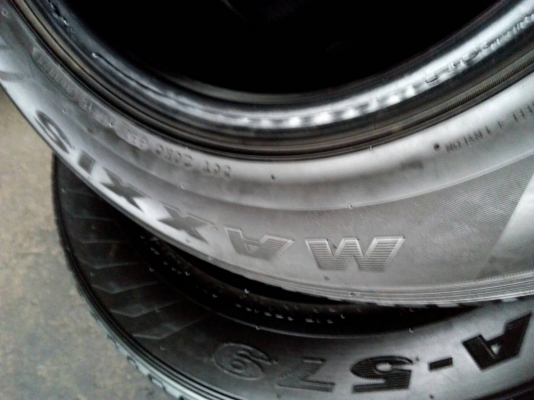 215/65R16 MAXXIS MA-579 ปี15 ชุด 4 เส้น tel.081-427-3941 215/65R16 MAXXIS MA-579 ปี15 ชุด 4 เส้น tel.081-427-3941