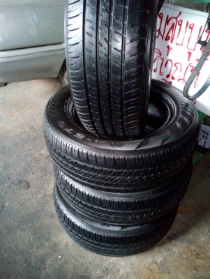 215/65R16 MAXXIS MA-579 ปี15 ชุด 4 เส้น tel.081-427-3941 215/65R16 MAXXIS MA-579 ปี15 ชุด 4 เส้น tel.081-427-3941