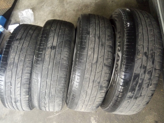 แม็กเดิม ขอบ 14 ใส่รถได้หลายรุ่น พร้อมยาง 2400 บาท แม็กเดิม ขอบ 14 ใส่รถได้หลายรุ่น พร้อมยาง 2400 บาท