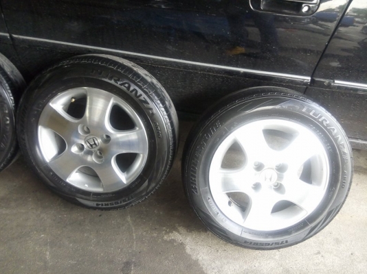 แม็กเดิม ขอบ 14 ใส่รถได้หลายรุ่น พร้อมยาง 2400 บาท แม็กเดิม ขอบ 14 ใส่รถได้หลายรุ่น พร้อมยาง 2400 บาท