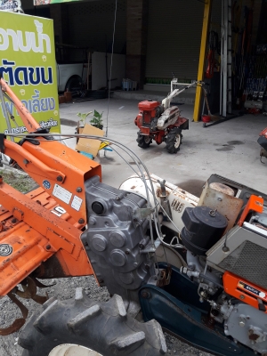 รถไถนาคูโบต้าเก่าญี่ปุ่น รถไถนาคูโบต้าเก่าญี่ปุ่น