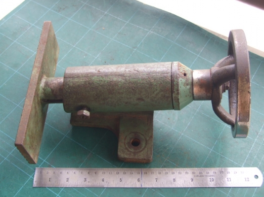 ปากกาบีบจับชิ้นงาน