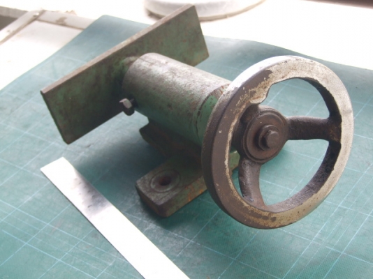 ปากกาบีบจับชิ้นงาน