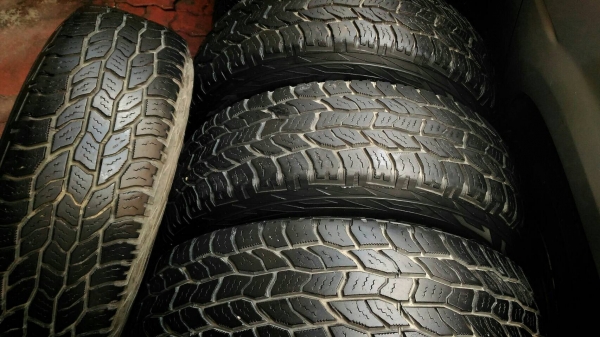 ยาง Cooper 245 x 75 x 16 AT USA