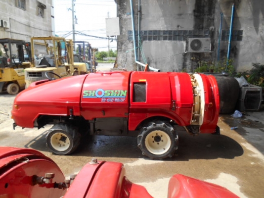 รถพ่นยา SHOSHIN 500 ลิตร พวงมาลัยพาวเวอร์ 4W พร้อมใช้งาน