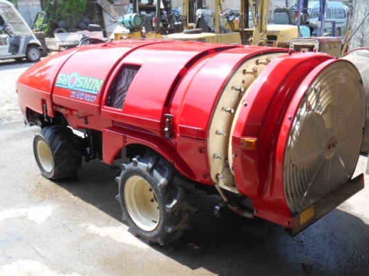 รถพ่นยา SHOSHIN 500 ลิตร พวงมาลัยพาวเวอร์ 4W พร้อมใช้งาน