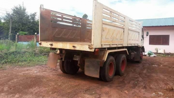 ขาย 1,220,000 ISUZU DECA 270 แรง ดั้มสามมิตรปี 44 หัวบาง ยางดี คัสชีสวย เอกสารเล่มทะเบียน รถอยู่ จ.อ ขาย 1,220,000 ISUZU DECA 270 แรง ดั้มสามมิตรปี 44 หัวบาง ยางดี คัสชีสวย เอกสารเล่มทะเบียน รถอยู่ จ.อ