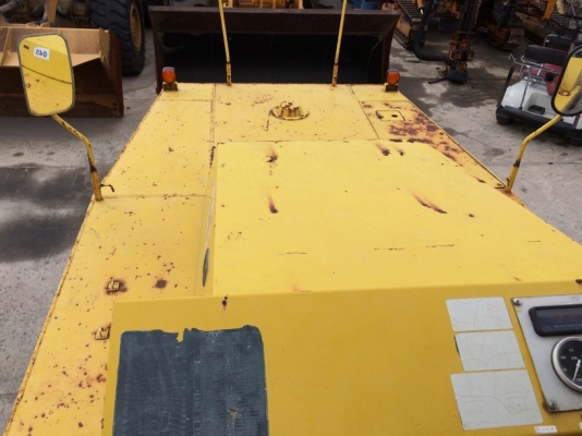 รถบดล้อยาง Komatsu JW210 ปี 1993 เครื่อง Isuzu 6BG1 สภาพสวยนำเข้าจากญี่ปุ่น เราขายไม่แพงครับ