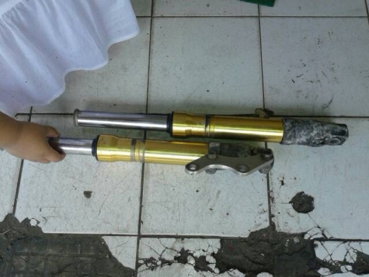 โช้ค Yamaha fino