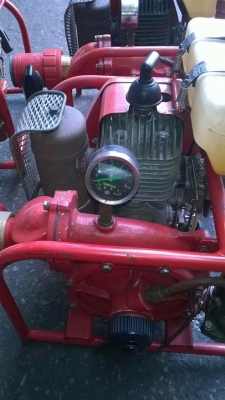 ขายเครื่องสูบน้ำเก่าญี่ปุ่นตัวนี้เเรงกว่าหอยโข่งเยอะครับ 2จังหวะ รอบเร็วพุ่งปี๊ด