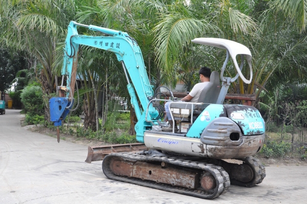 ขายแบคโฮ KOBELCO SK45 หัวแย๊ก บุ้งกี๋ ปั้มนิ้ว แทรคยาง ครบๆ สวยเดิมจากญี่ปุ่น ทำงานสมบูรณ์ทุกระบบ รับรองไม่ผิดหวัง 490,000 เท่านั้น!!