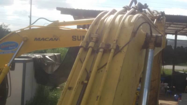 ขายแพ็คคู่ 2 คัน 1,150,000 บาท CAT320V1 และ KOMATSU PC200-5 สภาพพร้อมใช้ รถอยู่ จ.ขอนแก่น 090-772-3710 090-772-3708 ขายแพ็คคู่ 2 คัน 1,150,000 บาท CAT320V1 และ KOMATSU PC200-5 สภาพพร้อมใช้ รถอยู่ จ.ขอนแก่น 090-772-3710 090-772-3708