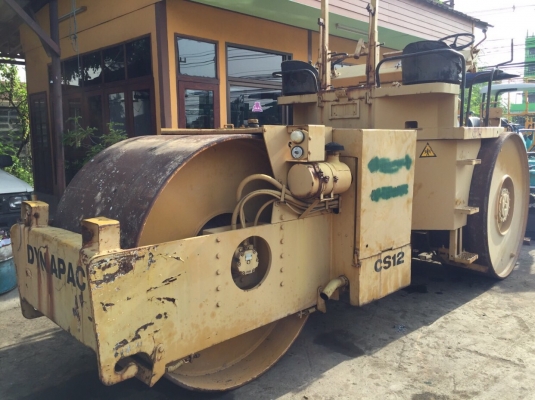 ขายด่วนรถบด3ล้อเหล็กขนาด12.5ตัน DYNAPAC CS12 เก่านอก พร้อมใช้งาน