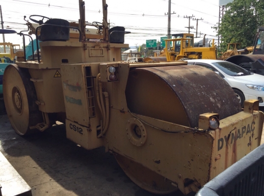 ขายด่วนรถบด3ล้อเหล็กขนาด12.5ตัน DYNAPAC CS12 เก่านอก พร้อมใช้งาน