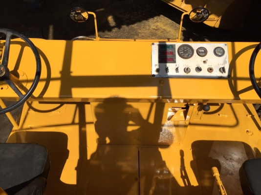 ขายด่วนรถบด3ล้อเหล็กขนาด12.5ตัน DYNAPAC CS12 เก่านอก พร้อมใช้งาน