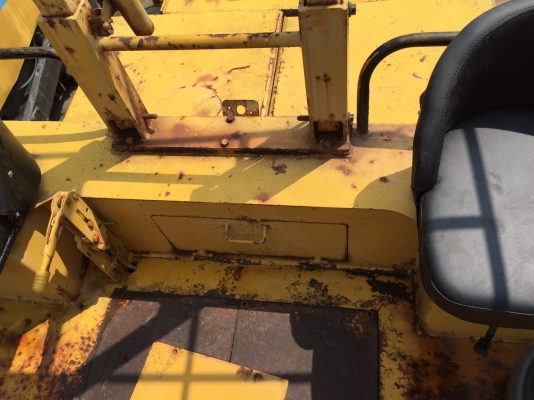 ขายด่วนรถบด3ล้อเหล็กขนาด12.5ตัน DYNAPAC CS12 เก่านอก พร้อมใช้งาน