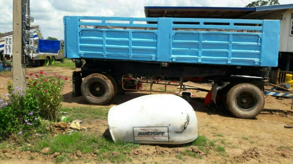 ขายด่วน สิบล้อแม่เดี่ยว ROCKY 240 นางฟ้า วางเครื่อง270 เครื่องดี คัชชีสวย ยางพร้อมใช้งาน เอกสารเล่มทะเบียนพร้อมโอน ราคา  900000