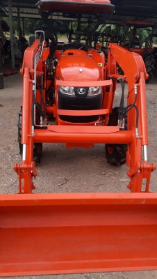 ขายรถไถคูโบต้า KUBOTA L4708SP (4WD)พร้อมบุ้งกี๋ ขายรถไถคูโบต้า KUBOTA L4708SP (4WD)พร้อมบุ้งกี๋