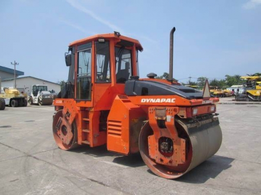 ขายรถบด Dynapac cc232