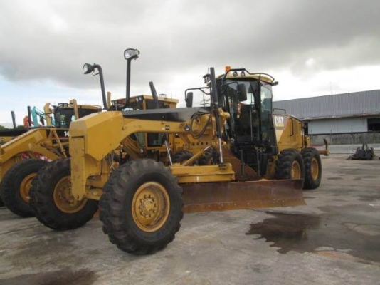 ขายรถเกรด CATERPILLAR 140M