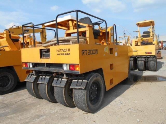 ขายรถบดล้อยาง HITACHI RT200WT ขายรถบดล้อยาง HITACHI RT200WT