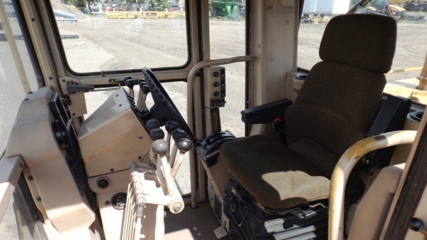 ขายรถเกรด CATERPILLAR 140H