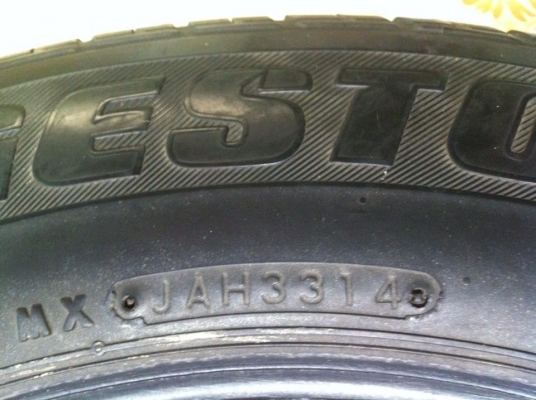 ยางบริสสโตน 627 ขอบ 215 65 r15 มีเส้นเดียว