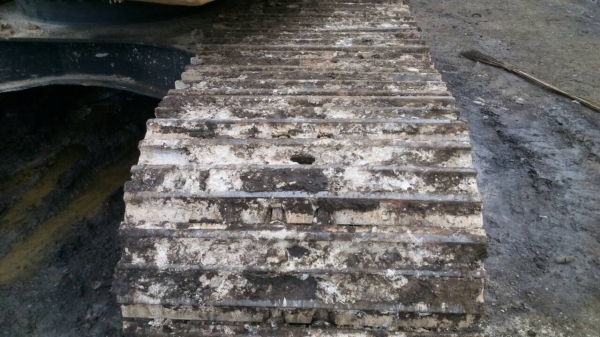 ตัดรถขายอะไหล่  แมคโค CAT-320-D กระบอกดำตัวใหม่ล่าสุด มีใครเอาอะไหล่ไหมครับ บุ้งกี้ขายไปแล้วครับ เอกสารเล่มทะเบียน