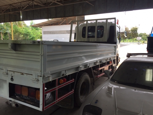 รถอีซูซุ 6 ล้อ ( ไม่ดั้ม ) FRR 210 แรงม้า. ปี 56. , ( รถวิ่ง 3,xxx กม. ) สนใจติดต่อ 081 - 6079515 รถอีซูซุ 6 ล้อ ( ไม่ดั้ม ) FRR 210 แรงม้า. ปี 56. , ( รถวิ่ง 3,xxx กม. ) สนใจติดต่อ 081 - 6079515