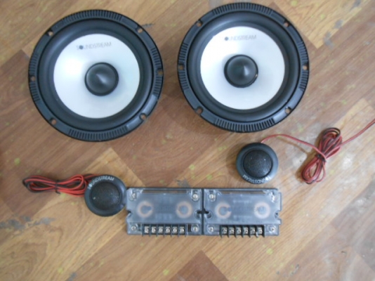 ลำโพงแยกชิ้น2ทาง SOUNDSTREAM SC-6T TARUNTULA ของใหม่