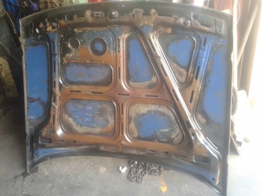 ขายฝากระโปรง Opel Astra ไม่ผุ ไม่ชน ราคา 800 บาท ขายฝากระโปรง Opel Astra ไม่ผุ ไม่ชน ราคา 800 บาท