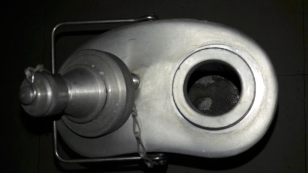 ขายถังน้ำรถถังทหารรัสเซีย ทำจากอลูมิเนียมหนาและหนักสวยงามกว้าง7.5" ยาว15-17" Made in Russia.ใบใหญ่ขนาดกลางๆ ขายถังน้ำรถถังทหารรัสเซีย ทำจากอลูมิเนียมหนาและหนักสวยงามกว้าง7.5" ยาว15-17" Made in Russia.ใบใหญ่ขนาดกลางๆ