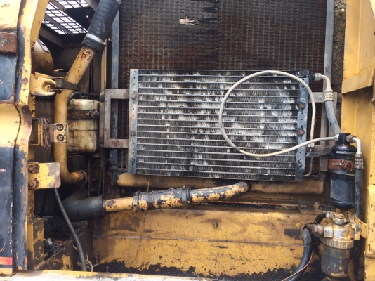 ขายด่วน CAT 320V2  รถสวยพร้อมใช้งาน เครื่องปั้มดี ไฟฟ้าอยู่ โซ่ช่วงล่างสวย รถทำงานดี เอกสารเล่มทะเบียน