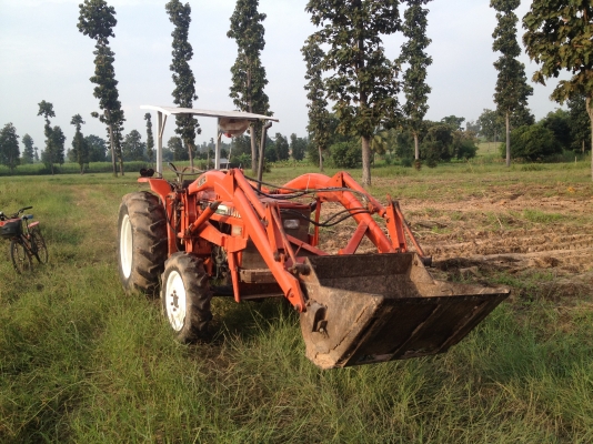 ขายรถตักคูโบต้า L4202 เทอร์โบ เก่านอกญี่ปุ่น มือ1ไทย เครื่องแน่นๆแรงๆ พร้อมผาน5/22 ตราช้าง