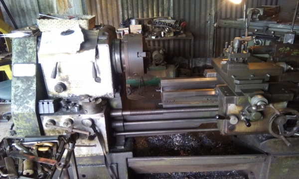 ขายเครื่องกลึง  มิลลิ่ง  เครื่องจักรกลโรงงานไฟ220