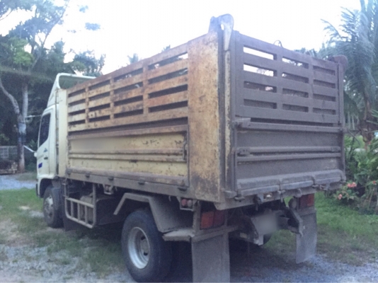 ขายรถ6ล้อดั้มพ์ HINO FC4JEPA เครื่อง 150แรงม้าปี51 สวยเดิม สนใจโทร 081-970-1072