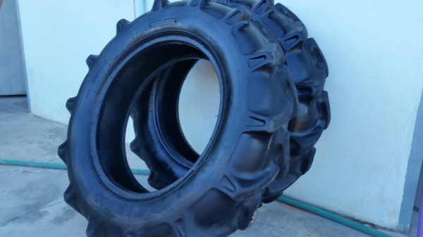 '' ขาย " ยางหน้า \% ถอดจาก 47 ไม่เเตกไม่บวม ขนาด 8-18