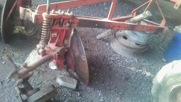 ขายผาน6และผาน3 ของตราช้าง