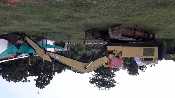 ขายแบคโฮ