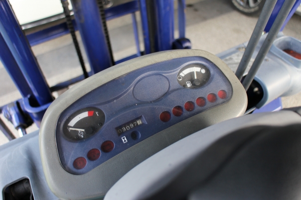 ขาย Folklift KOMATSU FG10C-16 1ตัน เสาฟรูฟี สูง 3.70 เมตร ยกในที่หลังคาเตี้ยสบาย ขาย Folklift KOMATSU FG10C-16 1ตัน เสาฟรูฟี สูง 3.70 เมตร ยกในที่หลังคาเตี้ยสบาย