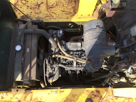 รถบด RT200WT นำเข้าจากญี่ปุ่น เครื่องเกียร์ดี ยางสวยทั้ง7เส้นครับ