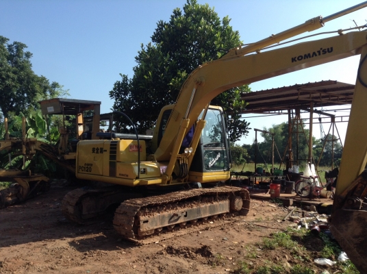 ขายด่วน KOMATSU PC120-6 รถสภาพสวย เครื่องปั้มเดิม โซ่ช่วงล่างเต็ม รถทำงานดีไม่โหลด ตัวเดินแรง เอวแน่น เครื่องปั้มดีเยี่ยม ไฟฟ้าตัดเป็นบางจุด แอร์เย็น เอกสารเล่มทะเบียน