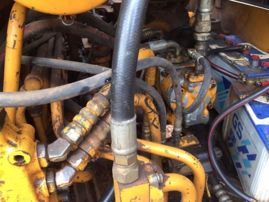 ขายถูกๆ komatsu pc 60-3 พร้อมใช้งาน รถท่าเรือชื้อมาใช้งาน 3เดือน ขาย 355,000 สนใจติดต่อ 0895770265 ขายถูกๆ komatsu pc 60-3 พร้อมใช้งาน รถท่าเรือชื้อมาใช้งาน 3เดือน ขาย 355,000 สนใจติดต่อ 0895770265