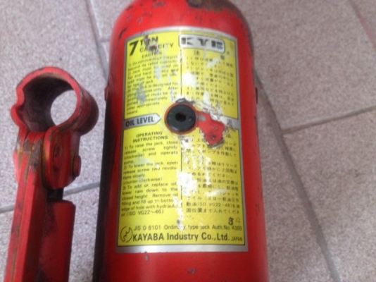 เเม่เเรง KAYABA 7 TON เก่าญี่ปุ่นเเท้สภาพดีใช้งานได้ปกติ เเม่เเรง KAYABA 7 TON เก่าญี่ปุ่นเเท้สภาพดีใช้งานได้ปกติ