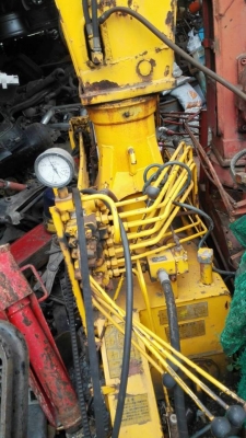 ขาย เครนสลิงเก่านอก 2.5-3 ตัน มีหลายสิบตัว เก่าญี่ปุ่น ใช้งานได้