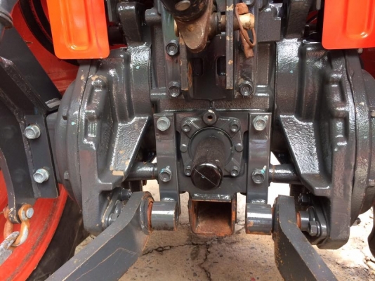 ขายรถไถคูโบต้า L3608SP 4WD2เพลา  สถาพนางฟ้าสวยมากๆ ใช้งานน้อย 600 ชั่วโมง อุปกรณ์ใบดันหน้าและผานพรวน ราคา 348,000 บาท สนใจโทร 081-9136451 หรือ ขอดูรูปเพิ่มเติมทาง line:bow6451 ค่ะ