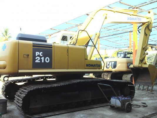 ขายรถขุด KOMATSU PC 210LC-6 รถเก่านอกยังไม่เคยใช้งานในไทยเดิมทั้งคันราคาถูก