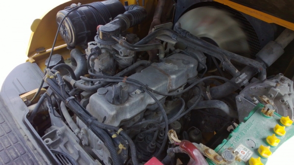 รถยก CATTERPILLAR น้ำหนักยก 3 ตัน เสาสูง 3 เมตร เครื่องเบนซินติดแก๊ส เกียร์ออโต้ รถยก CATTERPILLAR น้ำหนักยก 3 ตัน เสาสูง 3 เมตร เครื่องเบนซินติดแก๊ส เกียร์ออโต้